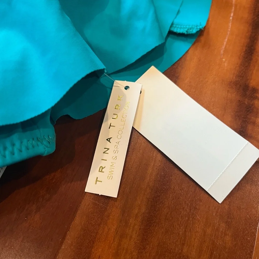 New NWT Trina Turk Swim & Spa‎ Teal Turquoise Bikini Top Ruffle Swimsuit Size 6
